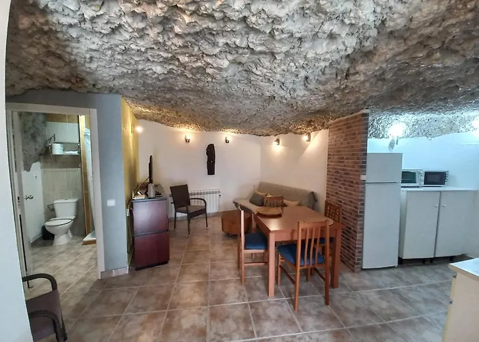Casa Cueva El Porton